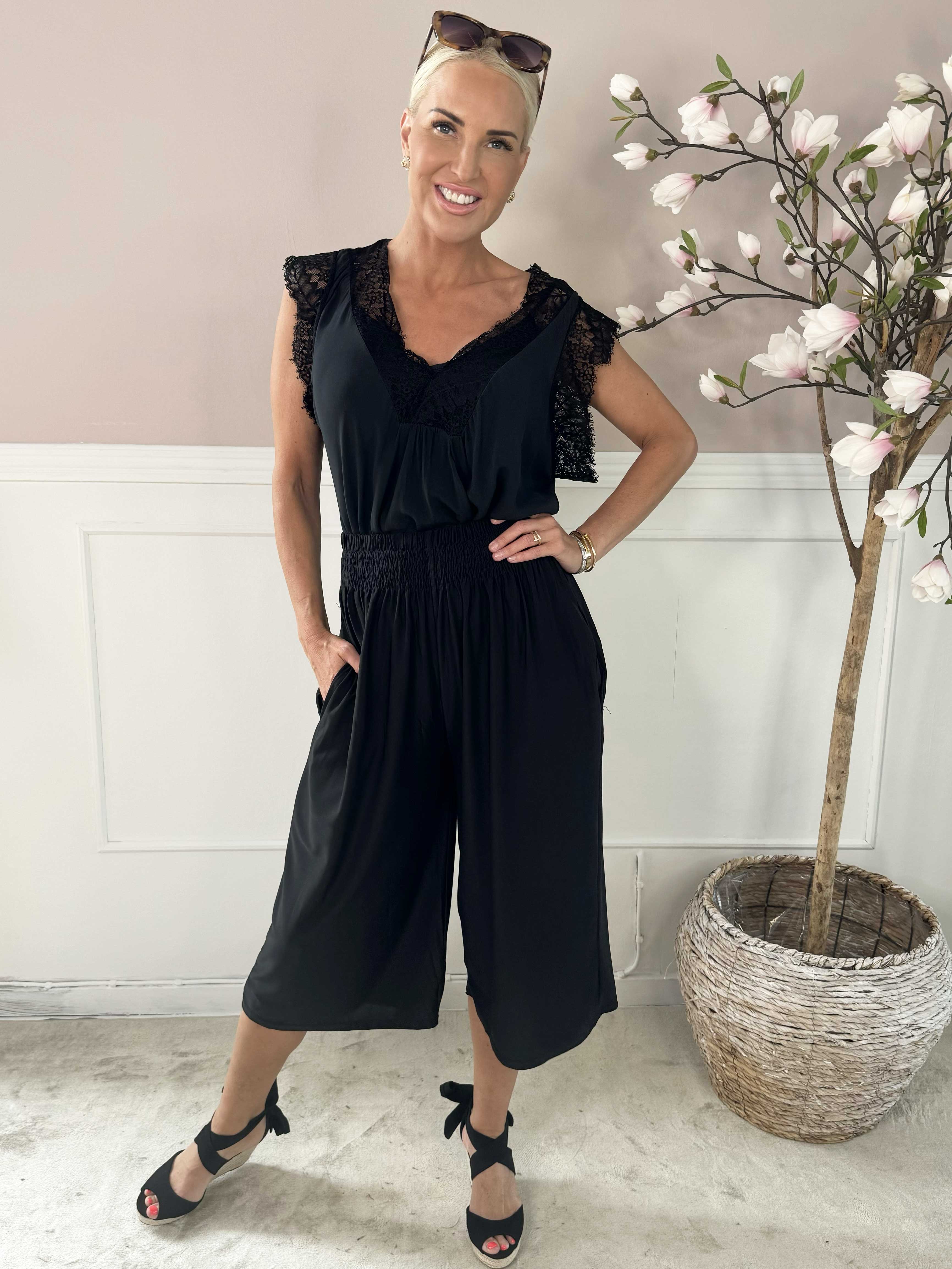 Pams Plain Knickers - Knickers i elastisk stof med elastikkant